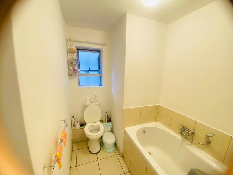 2 Bedroom Property for Sale in Kensington Western Cape